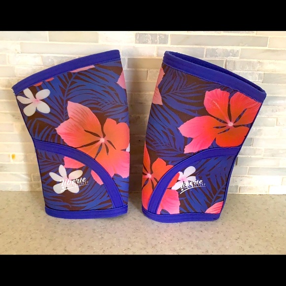 Liberte Lifestyle knee sleeves - Picture 1 of 7